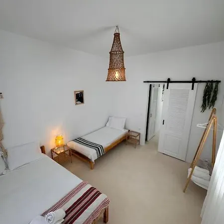 Walk The View With Yard In * Chora d'Ios