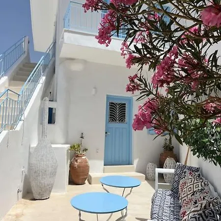 Walk The View With Yard In